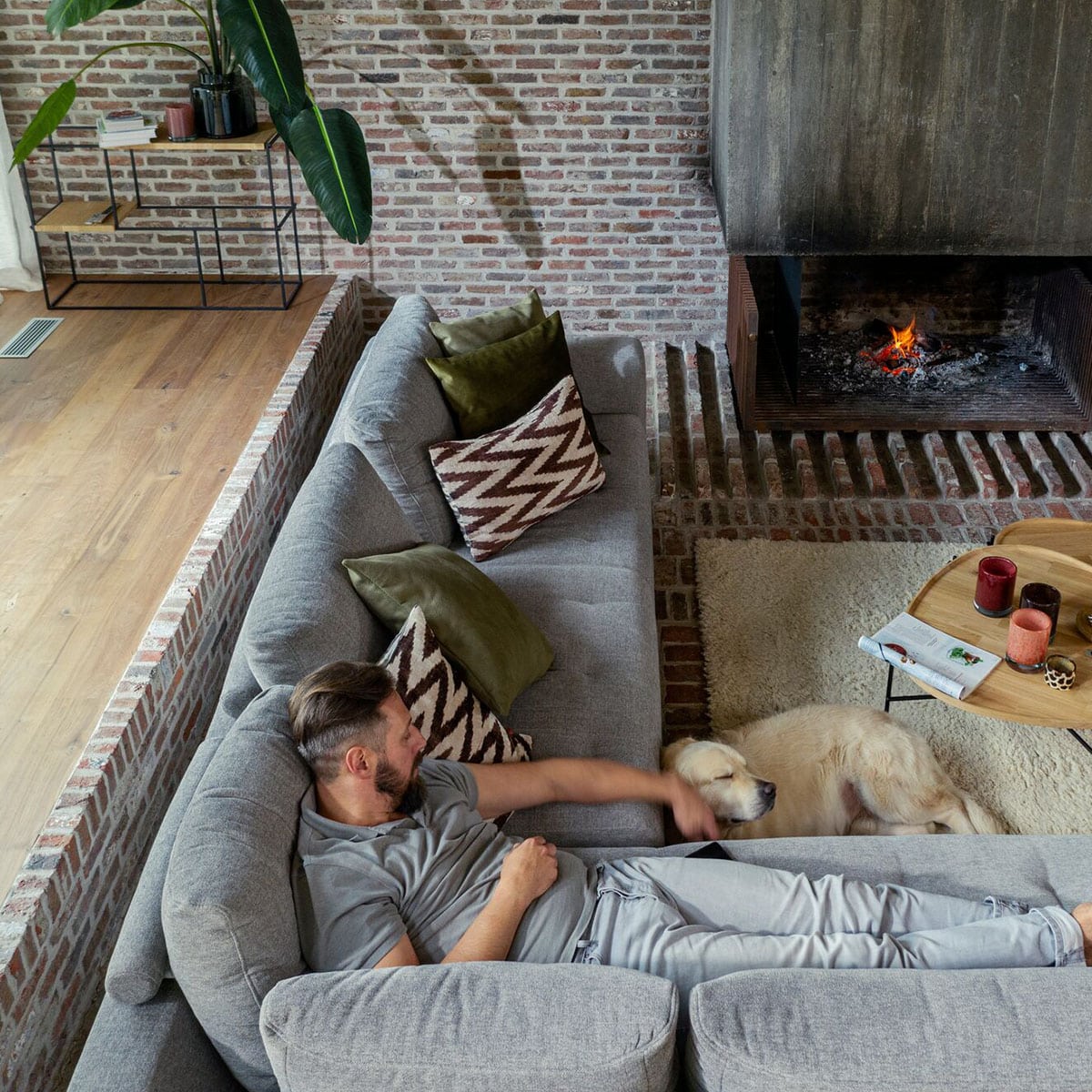 Alternative view of Hoekbank Lazaro